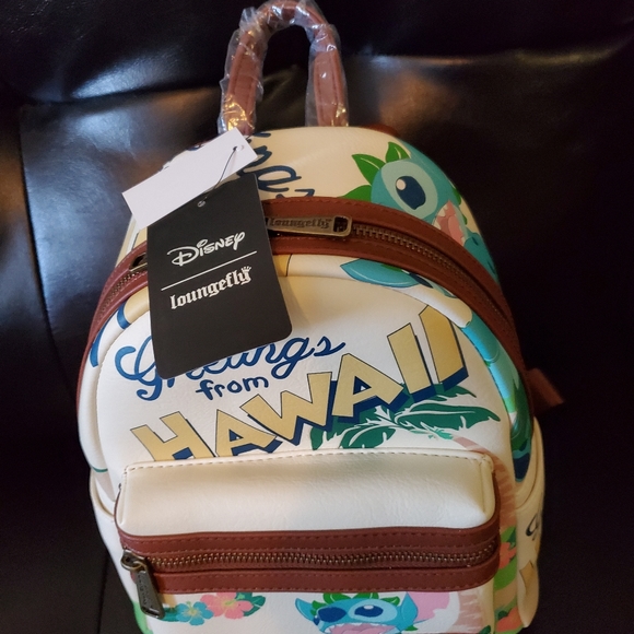 Loungefly Greetings from Hawaii Stitch BACKPACK main image 5